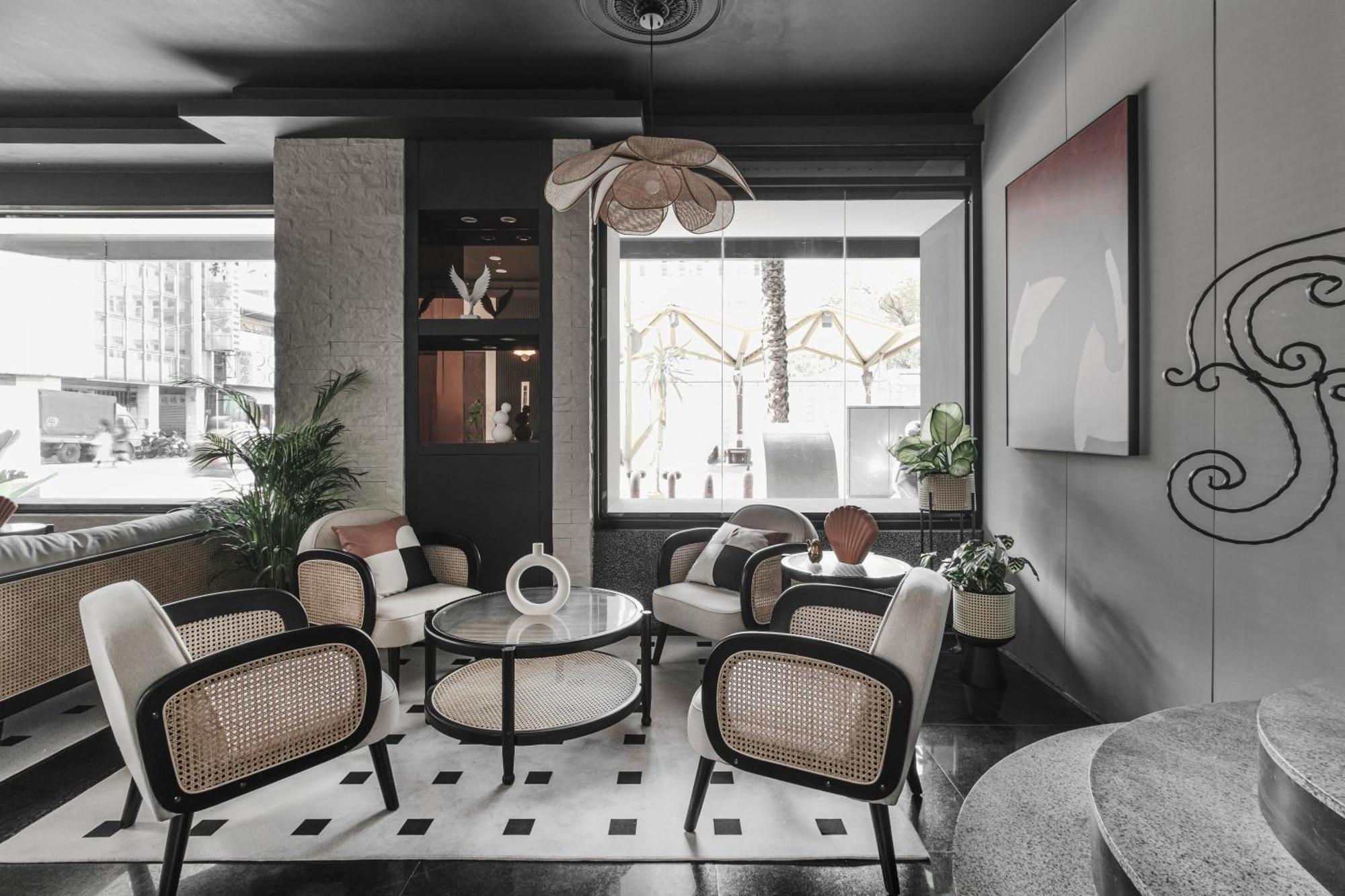 We2 Design Hotel Тайджун Екстериор снимка